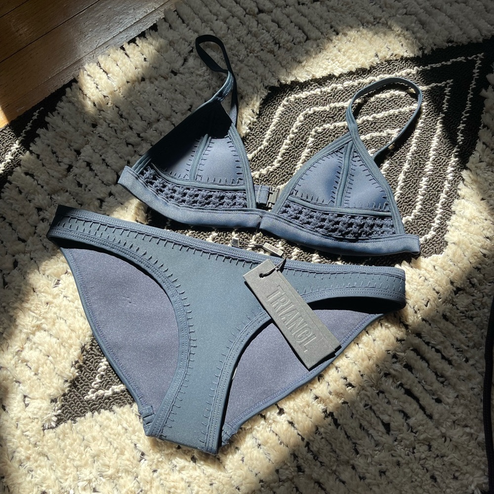 Triangl Swim Navy Blue Set